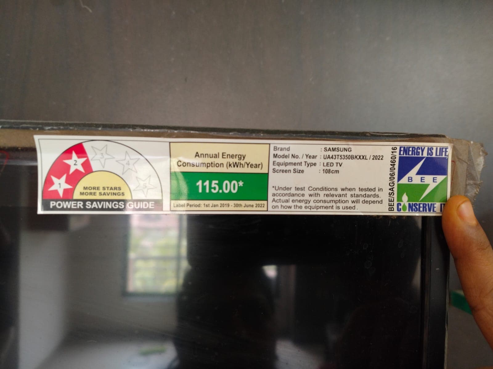 Samsung 43 inch ultra hd smart TV - Thumbnail 2