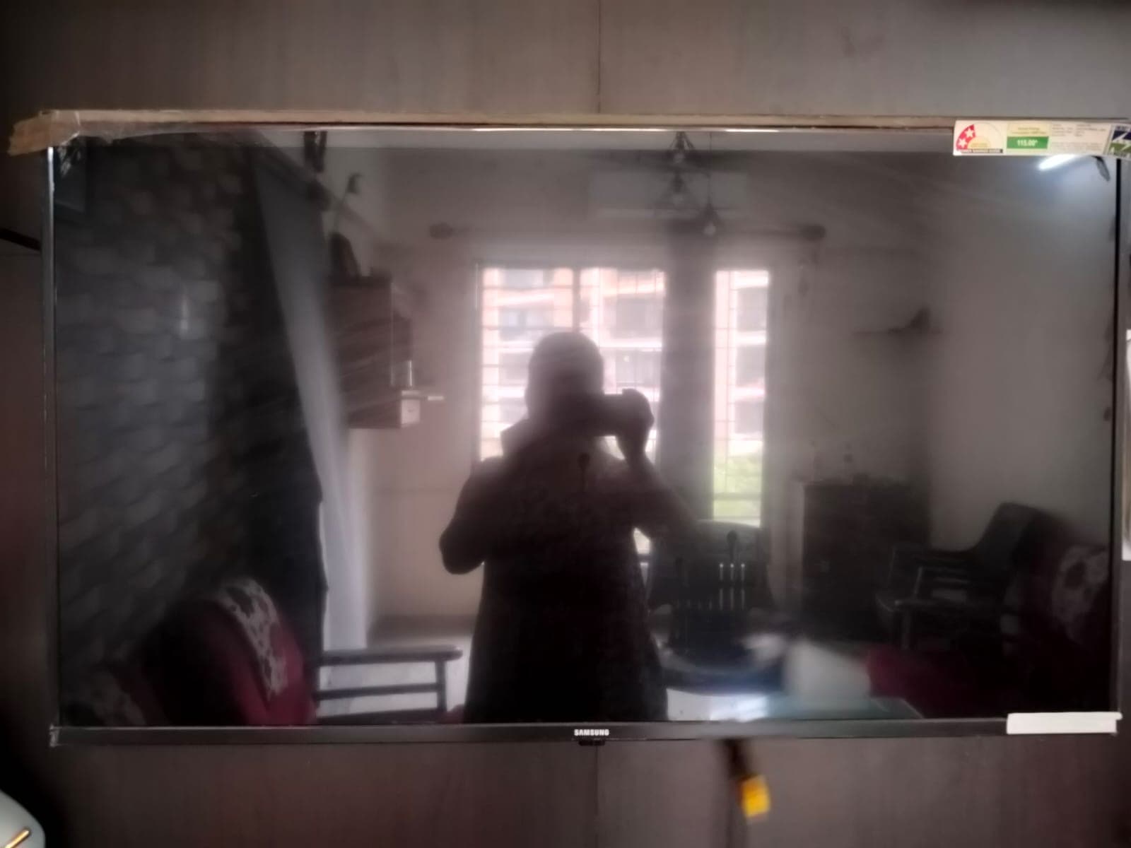 Samsung 43 inch ultra hd smart TV - Thumbnail 3