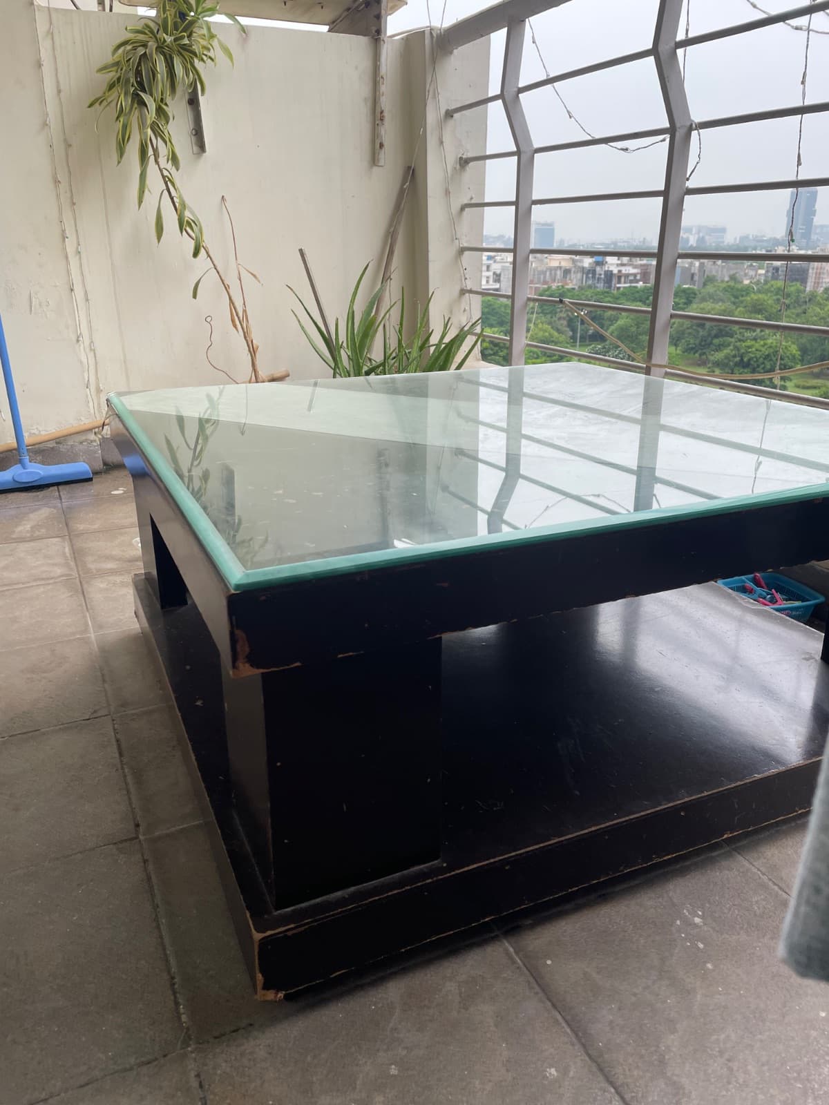 Centre table (good condition) with glass top and a couch (needs repair) - Thumbnail 2