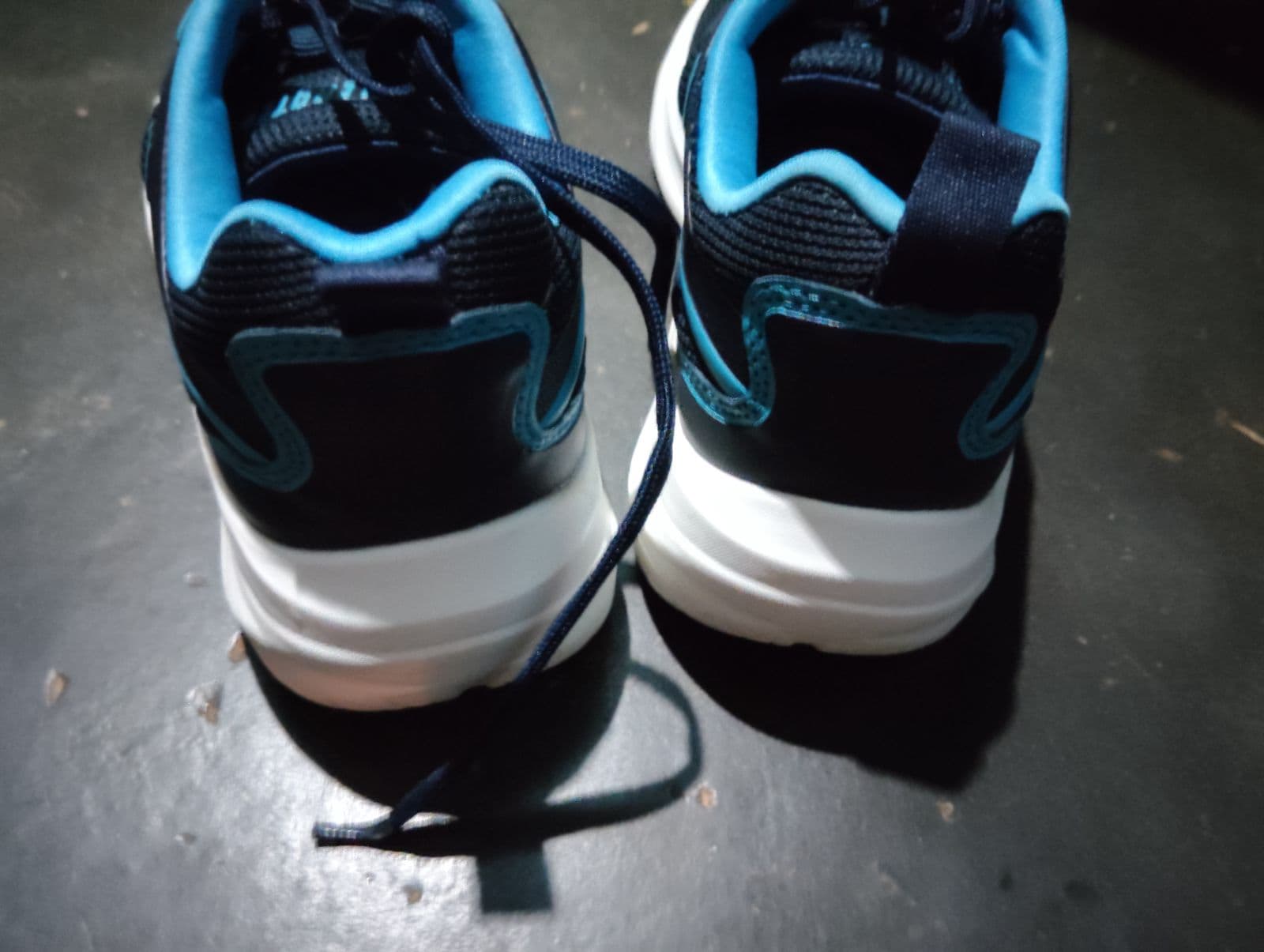 XLERATE SHOES BEST - Thumbnail 3