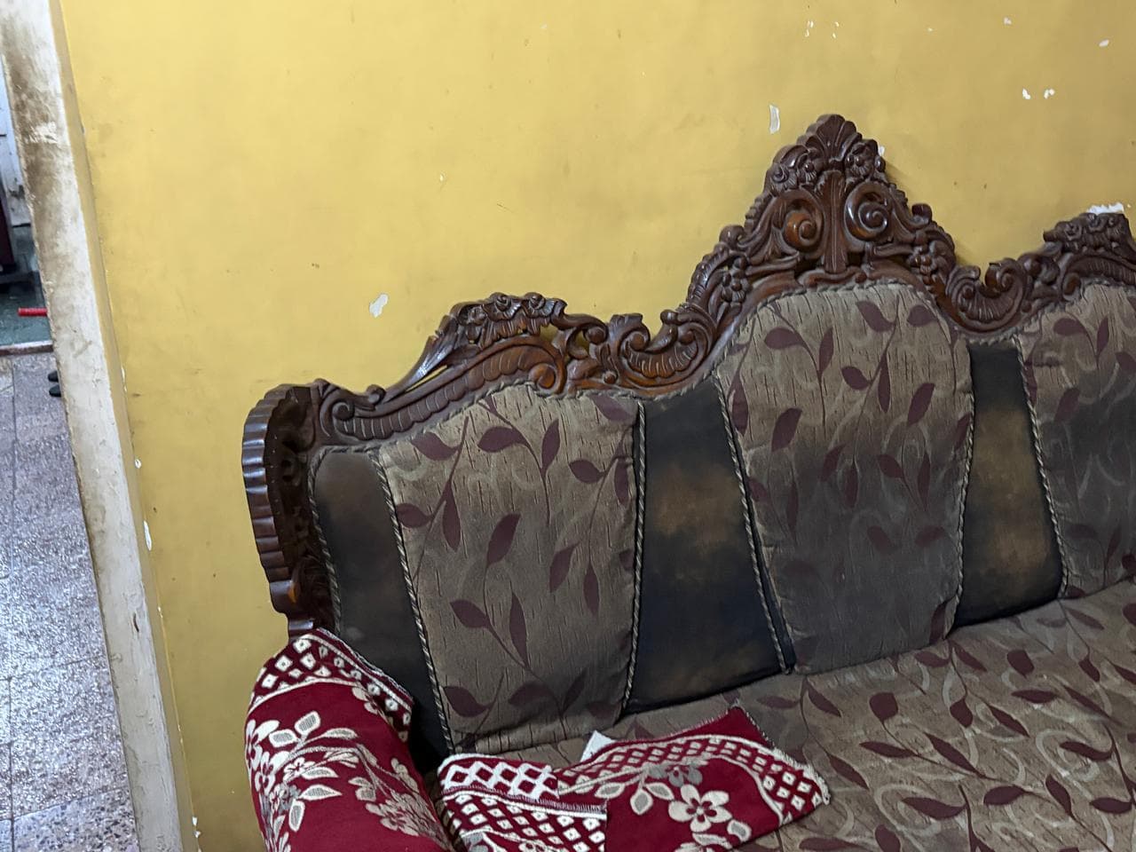 Ornate Solid Wood Sofa Set – 3-Seater Sofa + 2 Matching Armchairs - Thumbnail 2