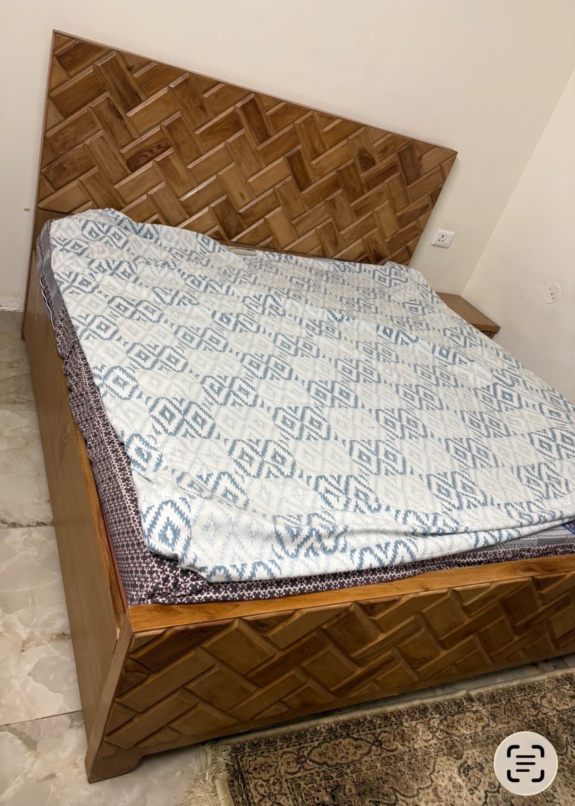 Double bed box type with side tables - Thumbnail 2