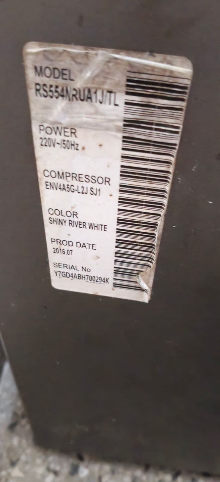 Samsung refrigerator 8years old - Thumbnail 2