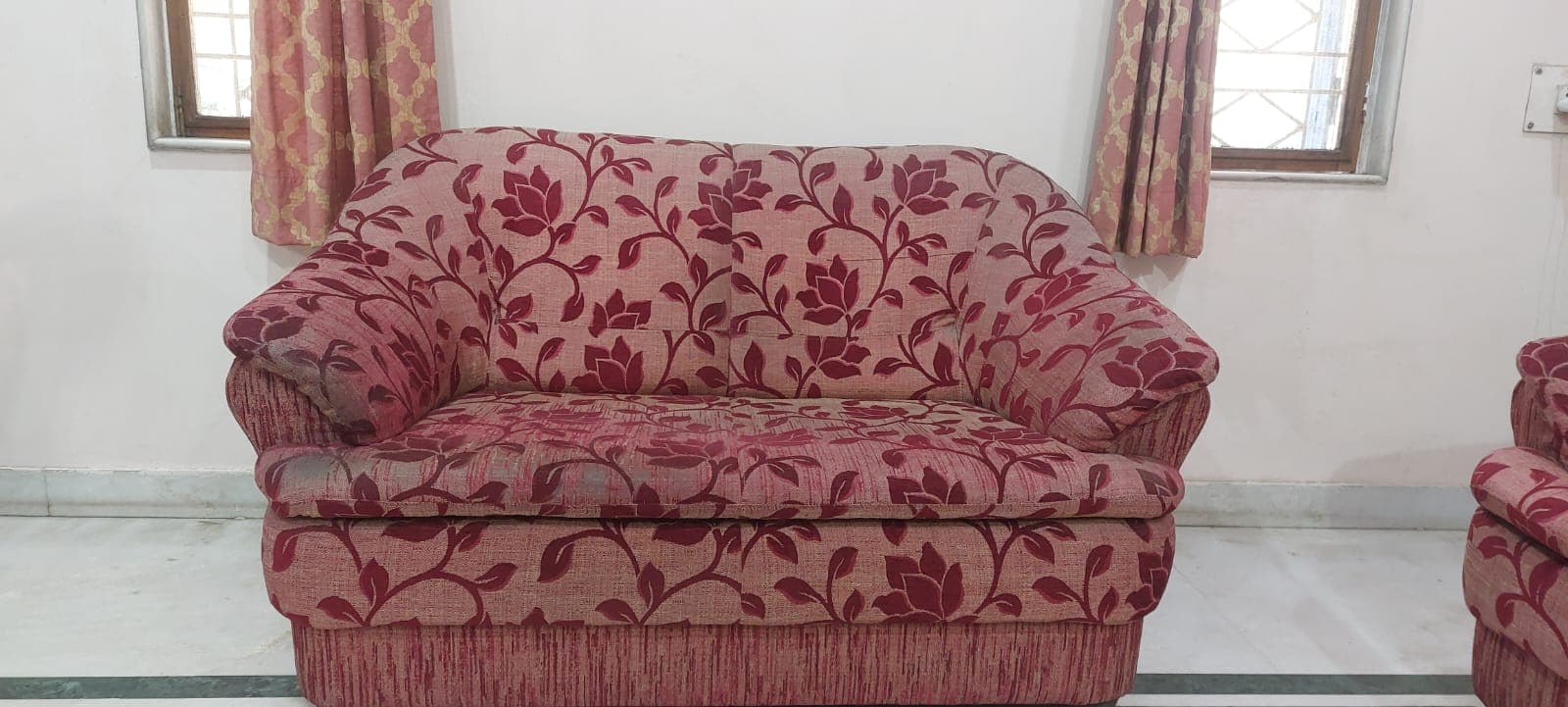 Sofa set - Thumbnail 2