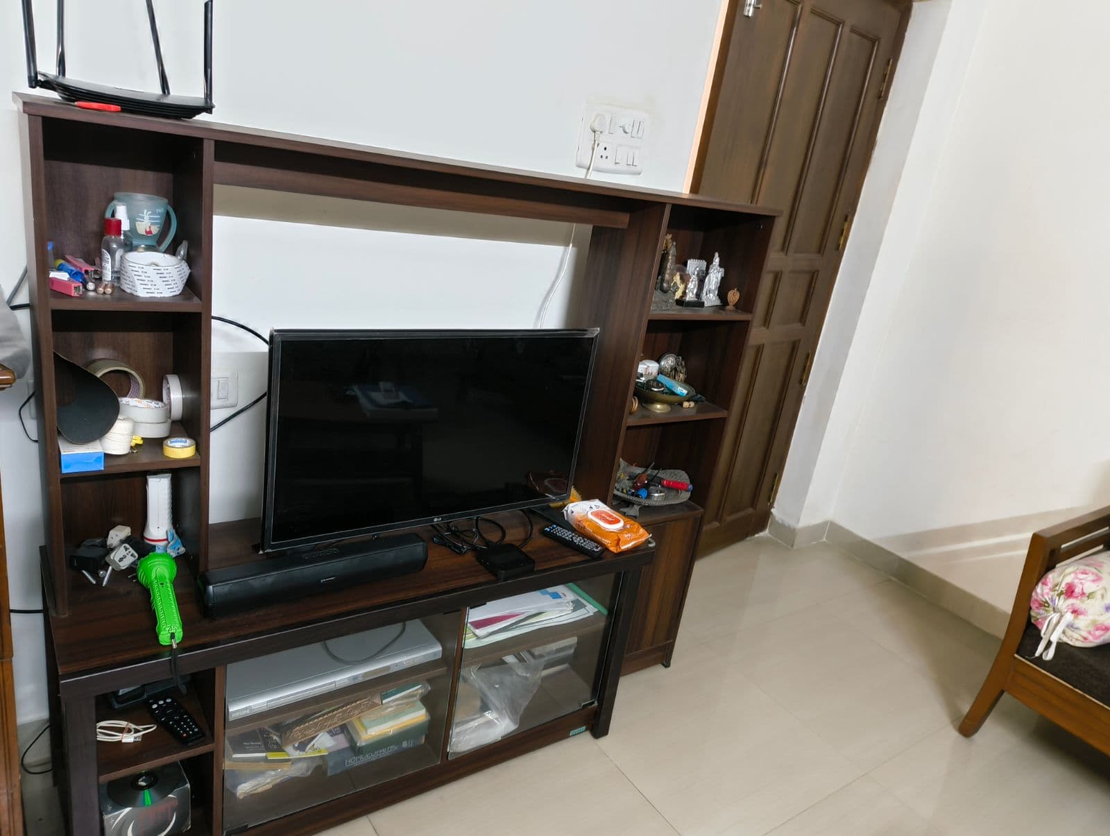 TV Cabinet for sale in Chennai, Tamil Nadu