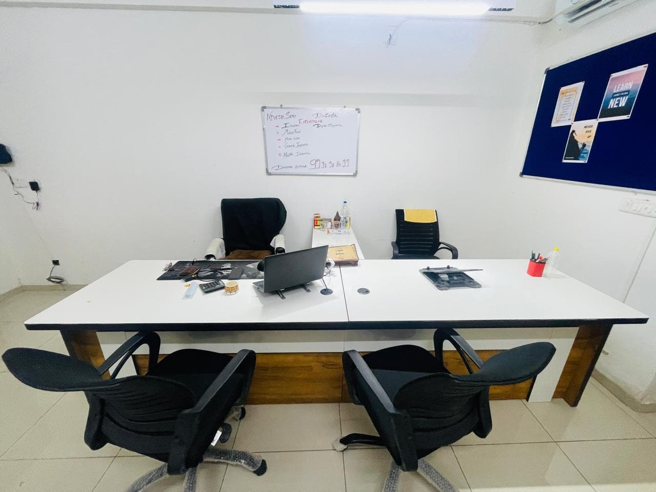2 Partner/Owner  Office ready Furniture with Chair specailly for finacial /Real estate /consultant - Thumbnail 7