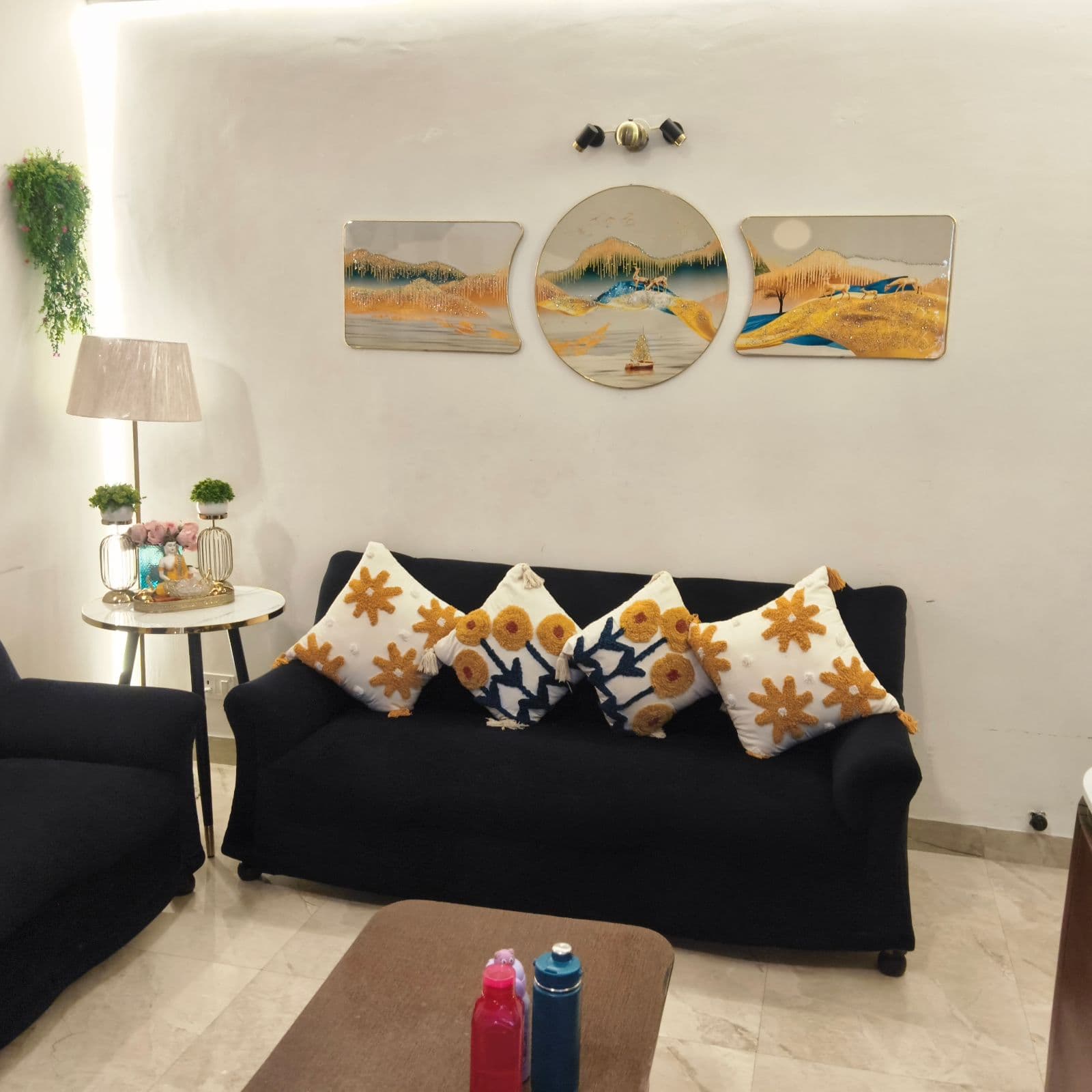 7 sear sofa set with wooden tea table - Thumbnail 4
