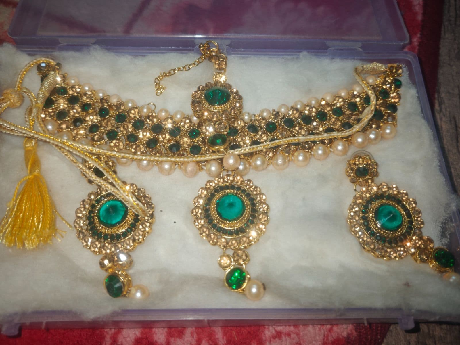 Necklace earrings and mangtika for sale in Hyderabad, Telangana